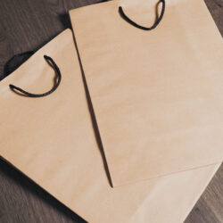 Bolsas de papel Kraft 30x40 cm x5u.