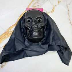 Careta Calavera Negra con Tela xU.