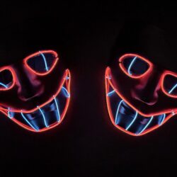 Careta Halloween Negra Led xU.