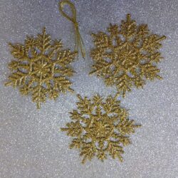 Adornos Copo de Nieve Dorados x3u.