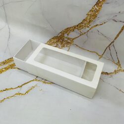 Caja Estuche Bombones Blancas con Visor 17x7,5x4,6 x5u. cód.1736